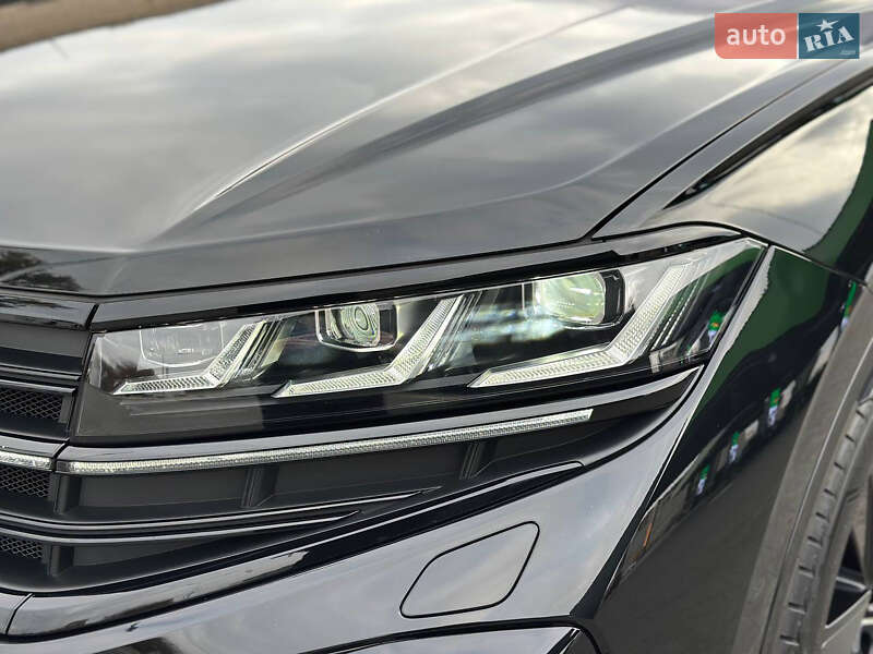 Внедорожник / Кроссовер Volkswagen Touareg 2024 в Днепре