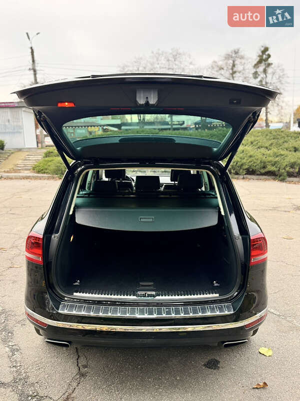 Внедорожник / Кроссовер Volkswagen Touareg 2015 в Умани фото 40 Внедорожник / Кроссовер Volkswagen Touareg 2015 в Умани