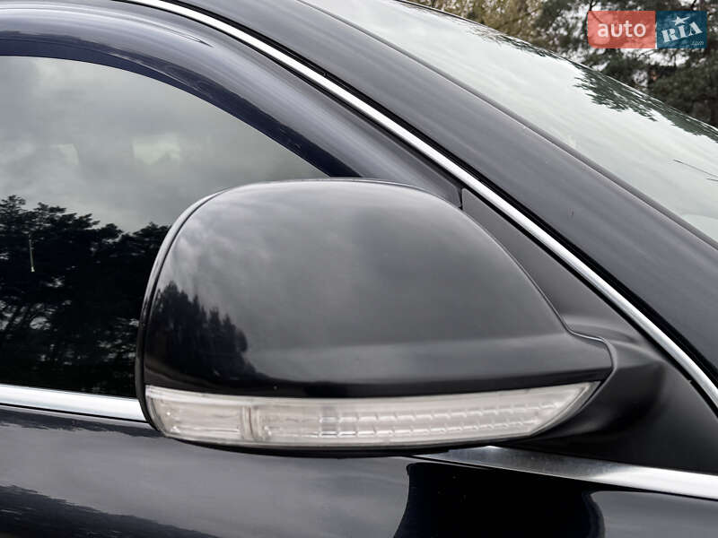 Внедорожник / Кроссовер Volkswagen Touareg 2007 в Киеве