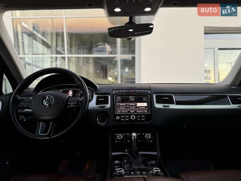 Внедорожник / Кроссовер Volkswagen Touareg 2017 в Мукачево фото 53 Внедорожник / Кроссовер Volkswagen Touareg 2017 в Мукачево