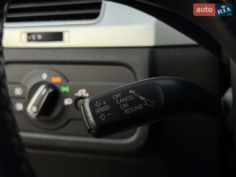 Внедорожник / Кроссовер Volkswagen Touareg 2017 в Мукачево фото 70 Внедорожник / Кроссовер Volkswagen Touareg 2017 в Мукачево