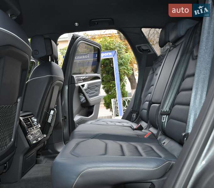 Позашляховик / Кросовер Volkswagen Touareg 2024 в Одесі фото 20 Позашляховик / Кросовер Volkswagen Touareg 2024 в Одесі