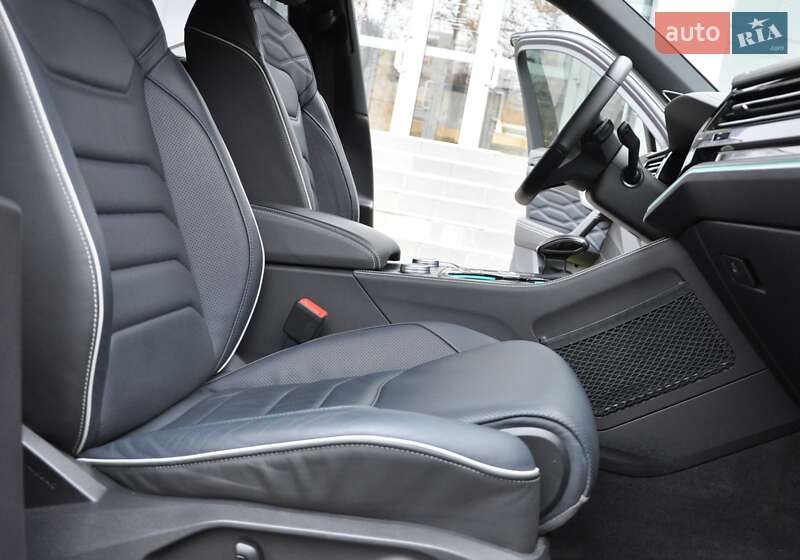 Позашляховик / Кросовер Volkswagen Touareg 2024 в Одесі фото 27 Позашляховик / Кросовер Volkswagen Touareg 2024 в Одесі