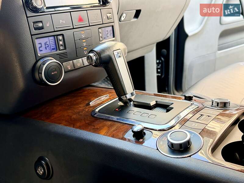 Внедорожник / Кроссовер Volkswagen Touareg 2009 в Одессе фото 19 Внедорожник / Кроссовер Volkswagen Touareg 2009 в Одессе