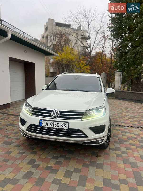 Внедорожник / Кроссовер Volkswagen Touareg 2016 в Черкассах фото 2 Внедорожник / Кроссовер Volkswagen Touareg 2016 в Черкассах