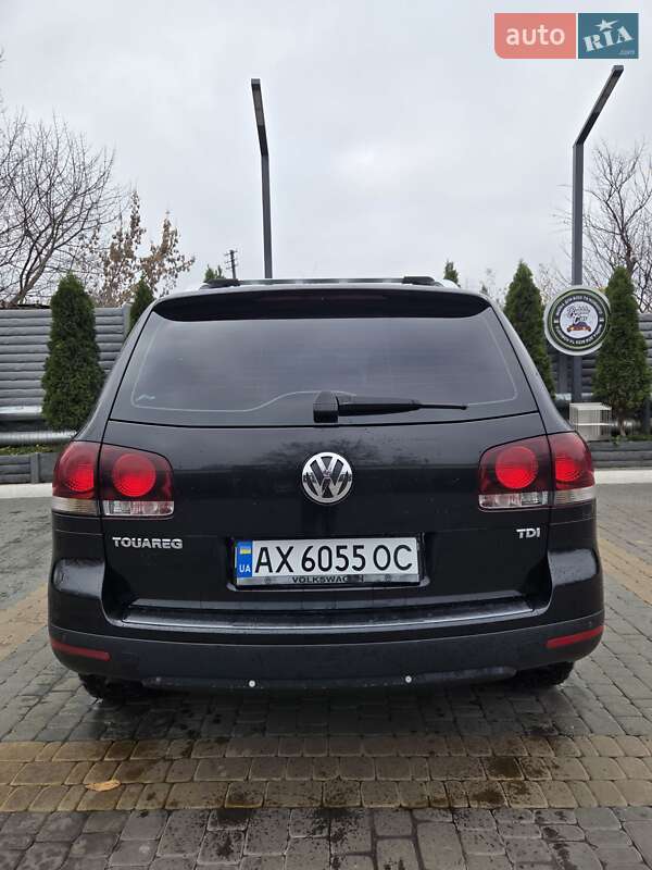 Внедорожник / Кроссовер Volkswagen Touareg 2007 в Харькове