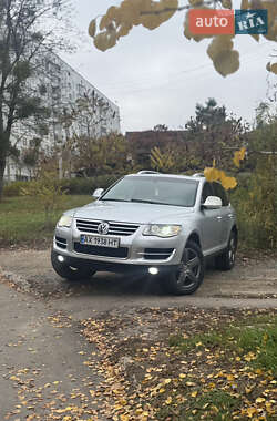 Внедорожник / Кроссовер Volkswagen Touareg 2007 в Харькове