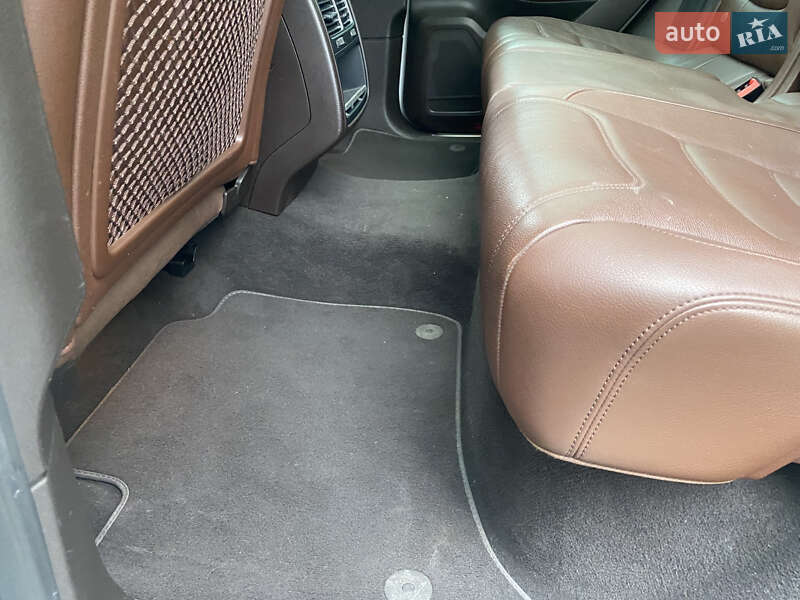 Позашляховик / Кросовер Volkswagen Touareg 2013 в Хмельницькому фото 48 Позашляховик / Кросовер Volkswagen Touareg 2013 в Хмельницькому