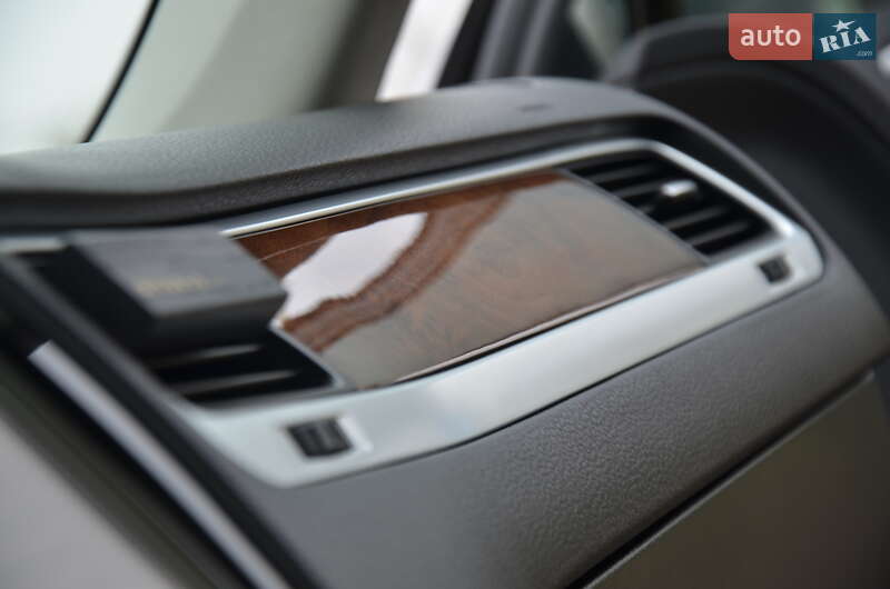 Внедорожник / Кроссовер Volkswagen Touareg 2012 в Дрогобыче фото 43 Внедорожник / Кроссовер Volkswagen Touareg 2012 в Дрогобыче