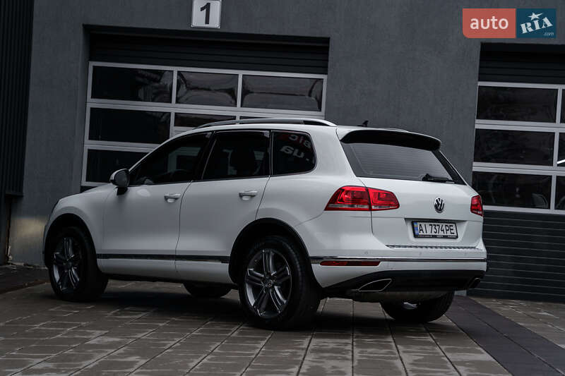 Позашляховик / Кросовер Volkswagen Touareg 2016 в Києві фото 6 Позашляховик / Кросовер Volkswagen Touareg 2016 в Києві
