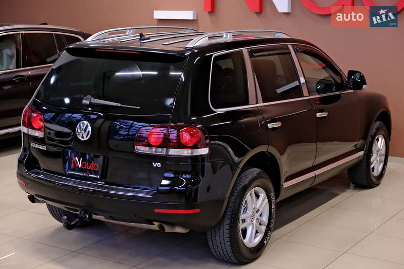 Внедорожник / Кроссовер Volkswagen Touareg 2008 в Одессе