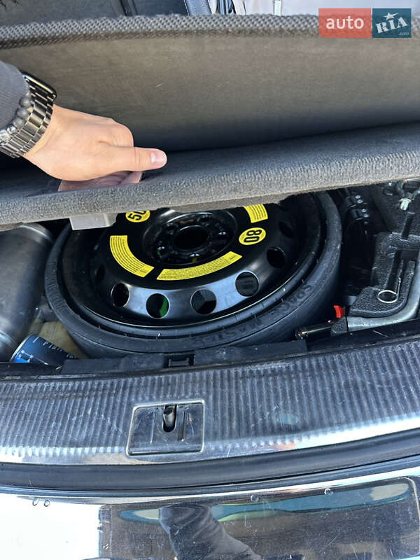 Внедорожник / Кроссовер Volkswagen Touareg 2007 в Ужгороде