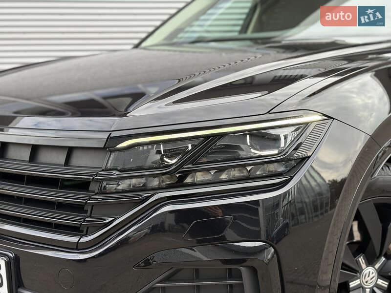 Внедорожник / Кроссовер Volkswagen Touareg 2021 в Ровно