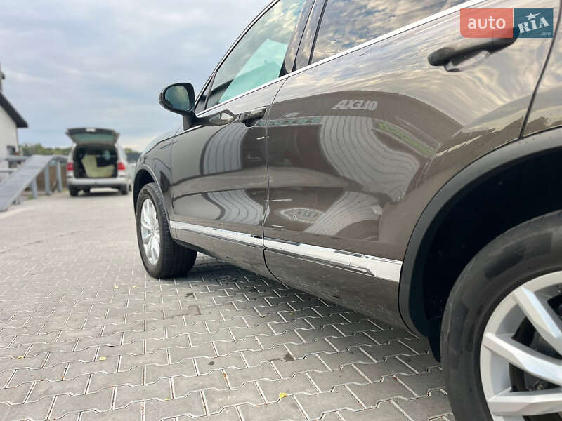 Внедорожник / Кроссовер Volkswagen Touareg 2015 в Владимире фото 15 Внедорожник / Кроссовер Volkswagen Touareg 2015 в Владимире
