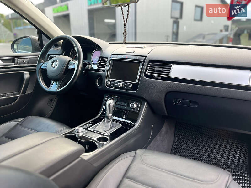 Внедорожник / Кроссовер Volkswagen Touareg 2015 в Владимире фото 36 Внедорожник / Кроссовер Volkswagen Touareg 2015 в Владимире