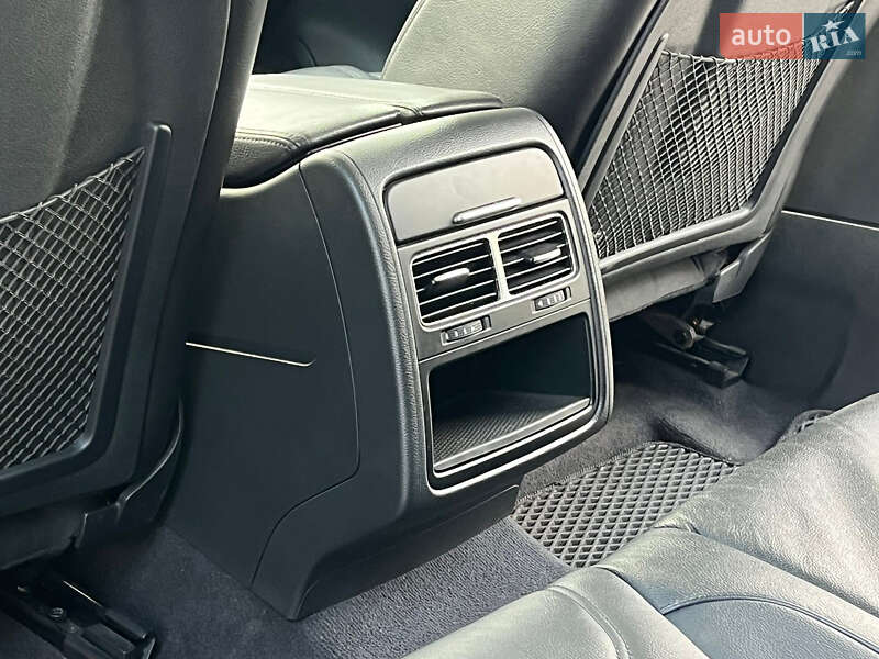 Внедорожник / Кроссовер Volkswagen Touareg 2015 в Владимире фото 51 Внедорожник / Кроссовер Volkswagen Touareg 2015 в Владимире