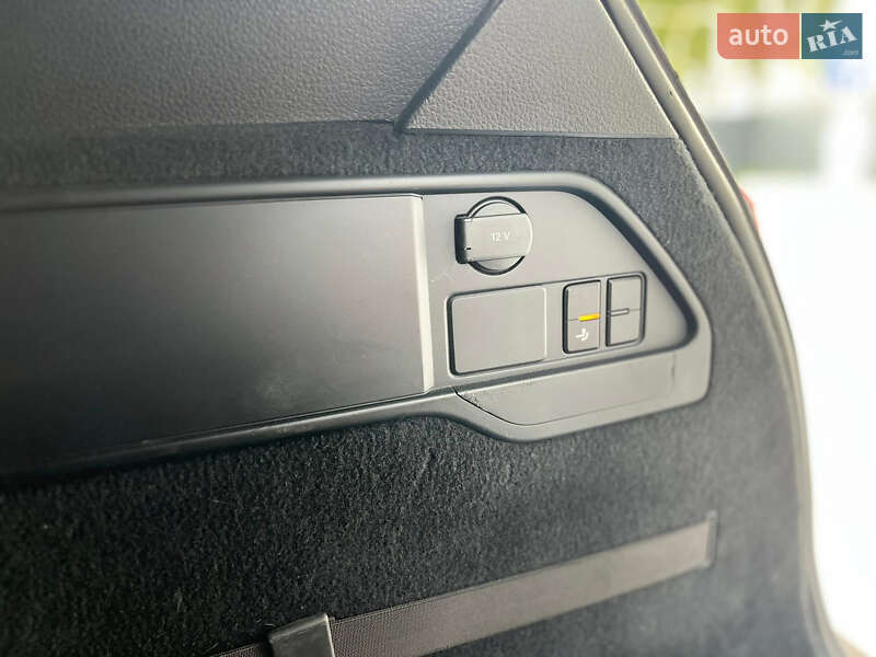 Внедорожник / Кроссовер Volkswagen Touareg 2015 в Владимире фото 61 Внедорожник / Кроссовер Volkswagen Touareg 2015 в Владимире