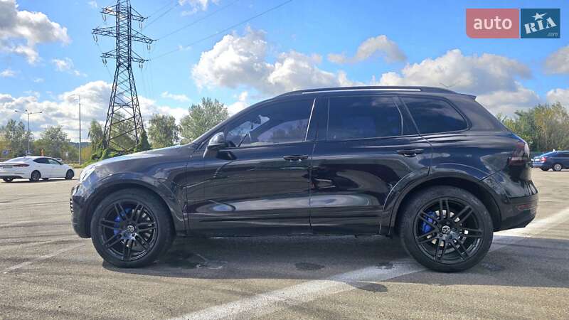Позашляховик / Кросовер Volkswagen Touareg 2014 в Києві фото 10 Позашляховик / Кросовер Volkswagen Touareg 2014 в Києві