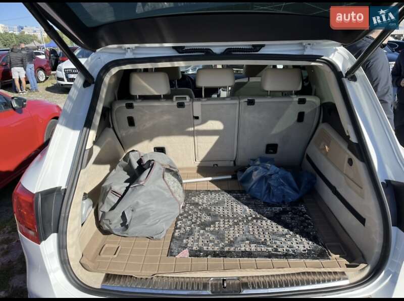 Внедорожник / Кроссовер Volkswagen Touareg 2013 в Львове фото 8 Внедорожник / Кроссовер Volkswagen Touareg 2013 в Львове