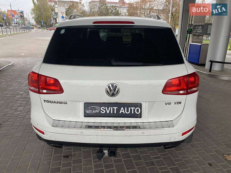 Позашляховик / Кросовер Volkswagen Touareg 2012 в Миколаєві