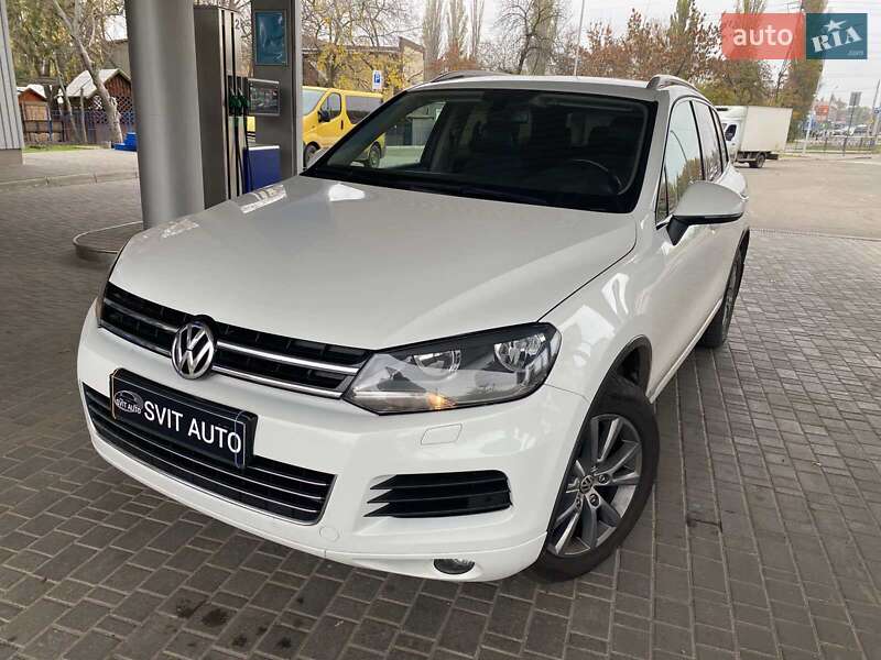 Позашляховик / Кросовер Volkswagen Touareg 2012 в Миколаєві