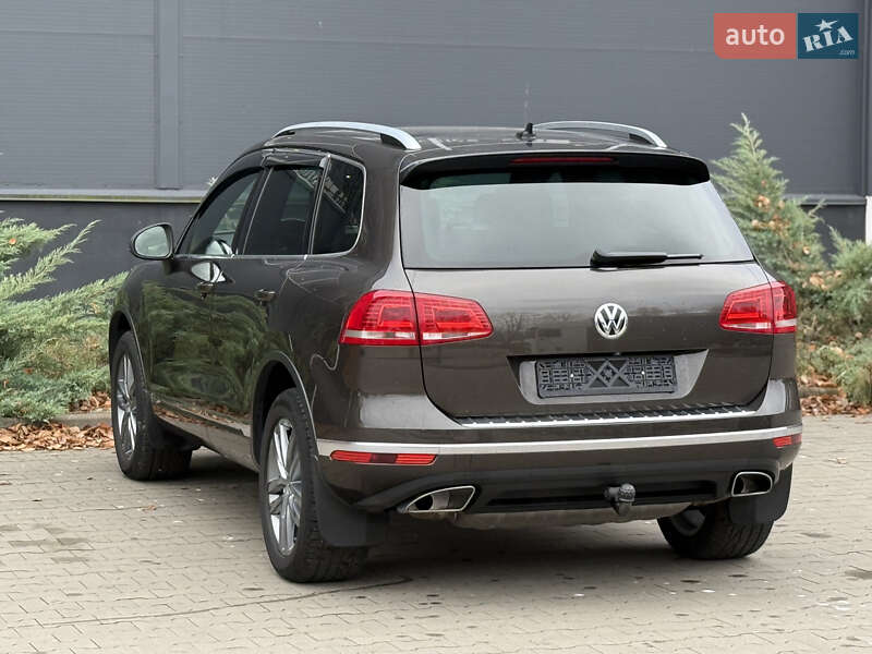 Позашляховик / Кросовер Volkswagen Touareg 2016 в Білій Церкві