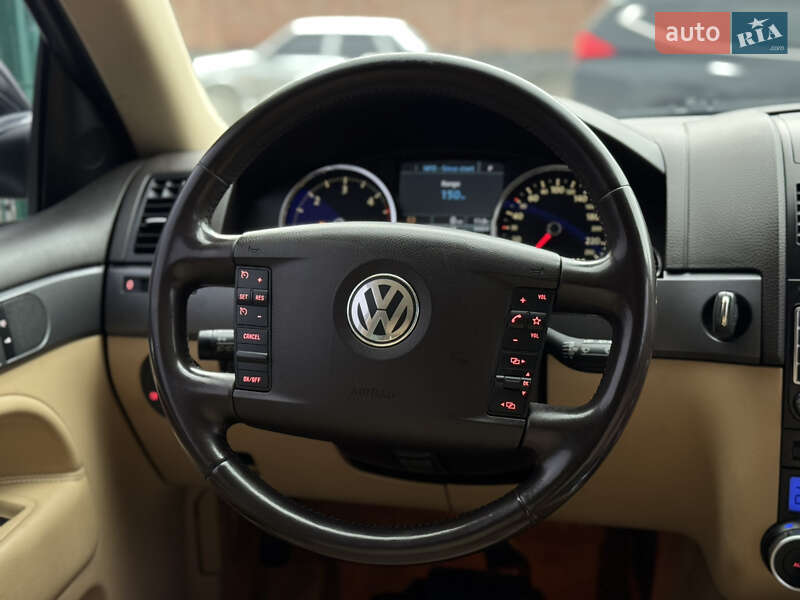 Позашляховик / Кросовер Volkswagen Touareg 2007 в Бердичеві