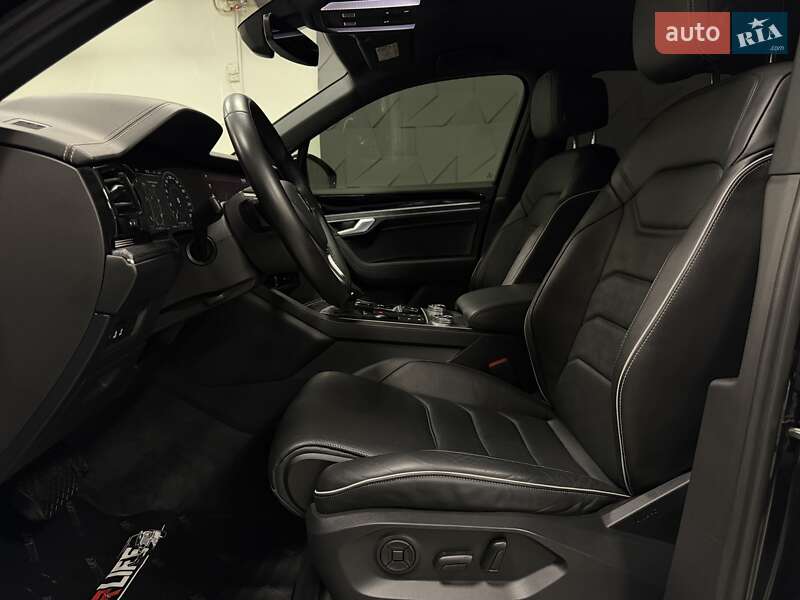 Позашляховик / Кросовер Volkswagen Touareg 2019 в Тернополі фото 44 Позашляховик / Кросовер Volkswagen Touareg 2019 в Тернополі