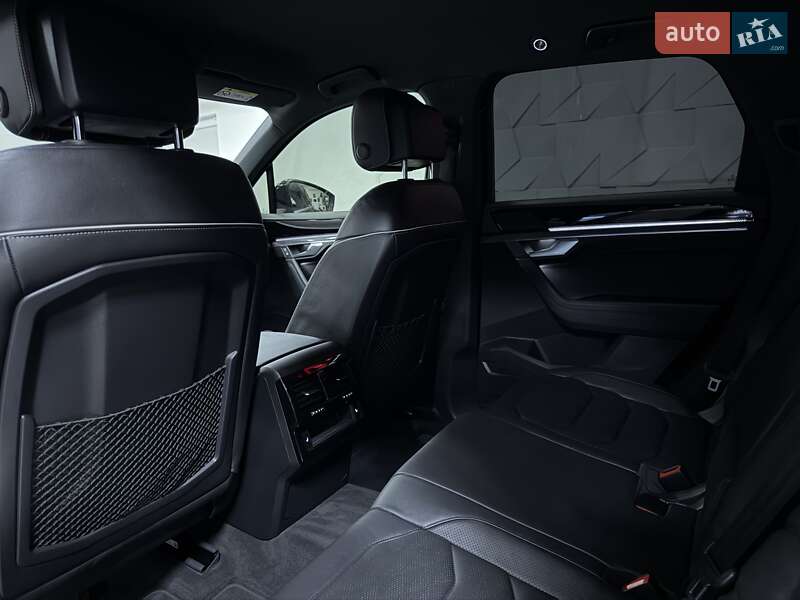 Позашляховик / Кросовер Volkswagen Touareg 2019 в Тернополі фото 48 Позашляховик / Кросовер Volkswagen Touareg 2019 в Тернополі