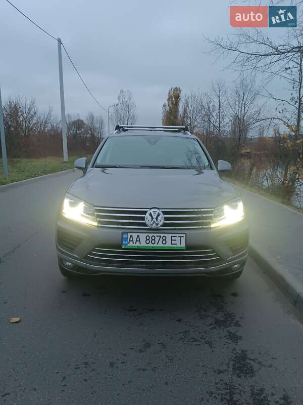 Volkswagen Touareg 2015