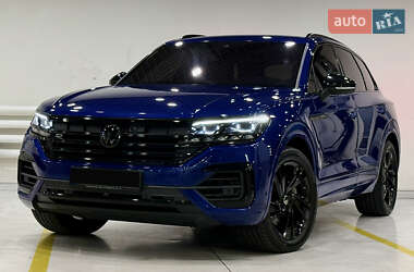 Позашляховик / Кросовер Volkswagen Touareg 2022 в Києві
