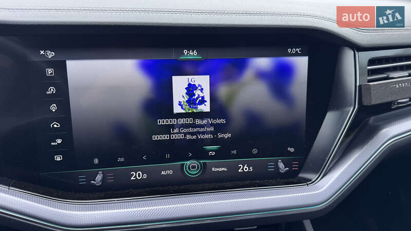 Позашляховик / Кросовер Volkswagen Touareg 2022 в Києві