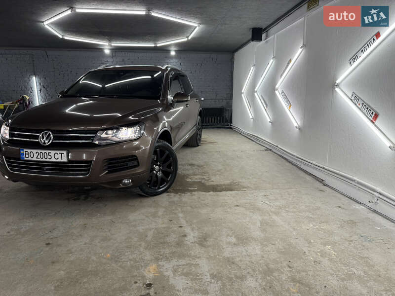 Позашляховик / Кросовер Volkswagen Touareg 2013 в Кременці фото 3 Позашляховик / Кросовер Volkswagen Touareg 2013 в Кременці