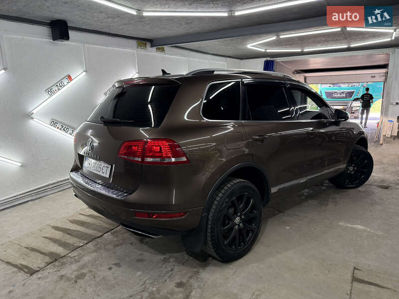 Позашляховик / Кросовер Volkswagen Touareg 2013 в Кременці фото 6 Позашляховик / Кросовер Volkswagen Touareg 2013 в Кременці