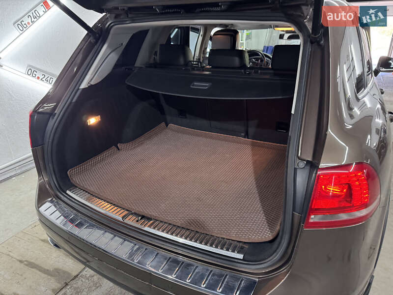 Позашляховик / Кросовер Volkswagen Touareg 2013 в Кременці фото 54 Позашляховик / Кросовер Volkswagen Touareg 2013 в Кременці