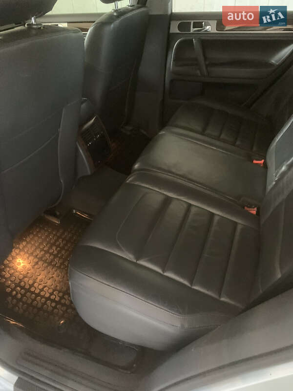 Внедорожник / Кроссовер Volkswagen Touareg 2007 в Тульчине