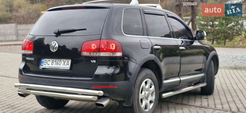 Внедорожник / Кроссовер Volkswagen Touareg 2003 в Львове