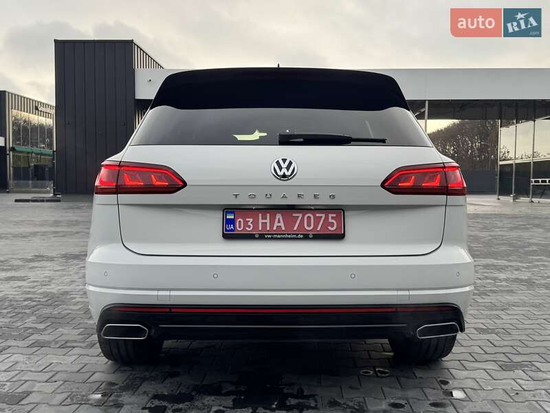 Внедорожник / Кроссовер Volkswagen Touareg 2020 в Хмельницком