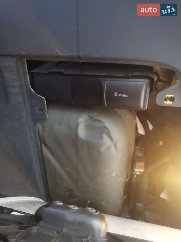 Позашляховик / Кросовер Volkswagen Touareg 2005 в Львові