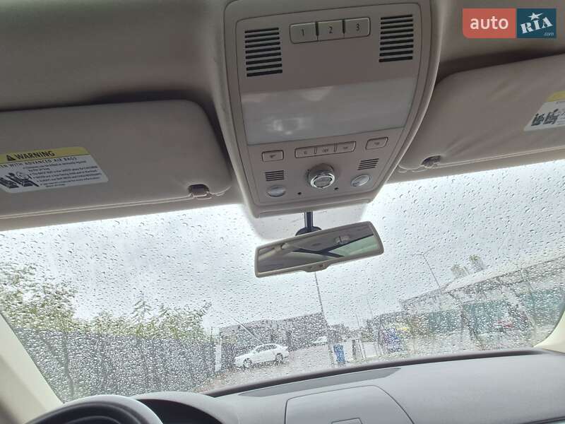 Внедорожник / Кроссовер Volkswagen Touareg 2012 в Сарнах фото 22 Внедорожник / Кроссовер Volkswagen Touareg 2012 в Сарнах