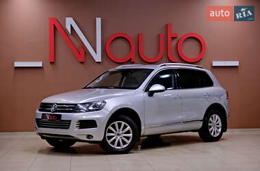 Позашляховик / Кросовер Volkswagen Touareg 2013 в Одесі