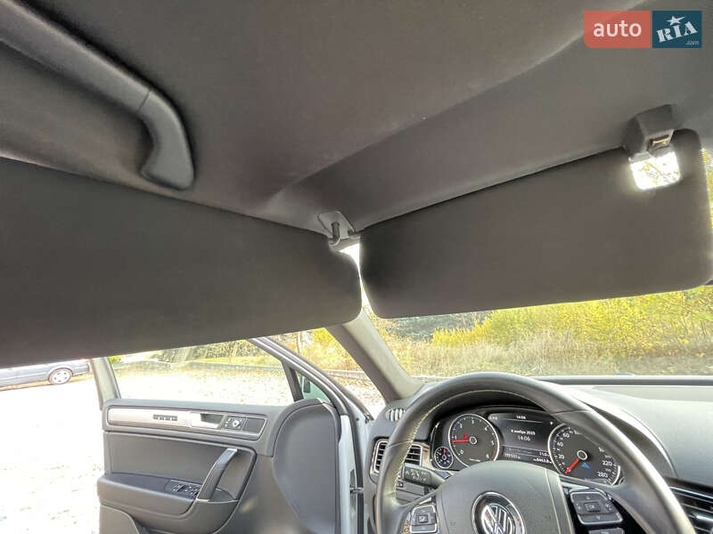 Внедорожник / Кроссовер Volkswagen Touareg 2015 в Кропивницком фото 29 Внедорожник / Кроссовер Volkswagen Touareg 2015 в Кропивницком