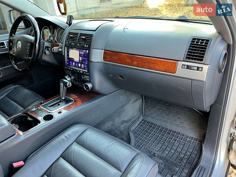 Позашляховик / Кросовер Volkswagen Touareg 2006 в Одесі фото 23 Позашляховик / Кросовер Volkswagen Touareg 2006 в Одесі