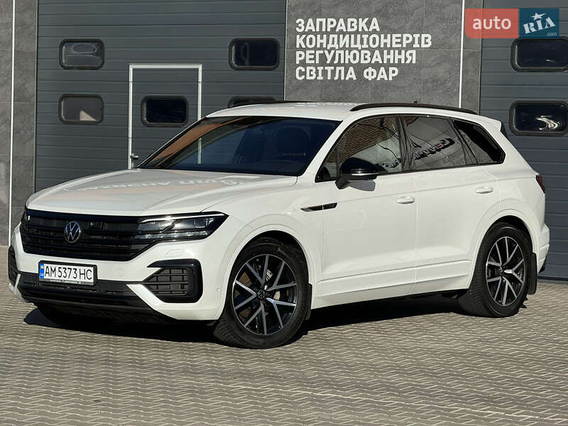Внедорожник / Кроссовер Volkswagen Touareg 2022 в Киеве фото 3 Внедорожник / Кроссовер Volkswagen Touareg 2022 в Киеве