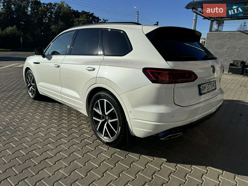 Внедорожник / Кроссовер Volkswagen Touareg 2022 в Киеве фото 10 Внедорожник / Кроссовер Volkswagen Touareg 2022 в Киеве