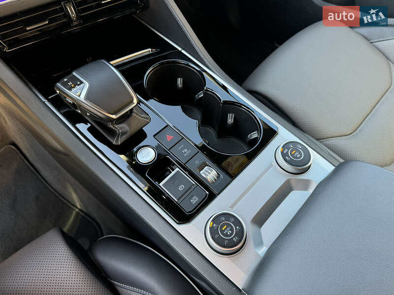 Внедорожник / Кроссовер Volkswagen Touareg 2022 в Киеве фото 21 Внедорожник / Кроссовер Volkswagen Touareg 2022 в Киеве