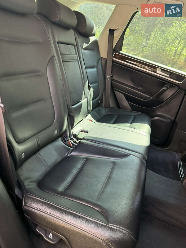 Внедорожник / Кроссовер Volkswagen Touareg 2014 в Запорожье фото 8 Внедорожник / Кроссовер Volkswagen Touareg 2014 в Запорожье