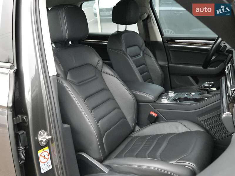 Внедорожник / Кроссовер Volkswagen Touareg 2021 в Киеве фото 11 Внедорожник / Кроссовер Volkswagen Touareg 2021 в Киеве