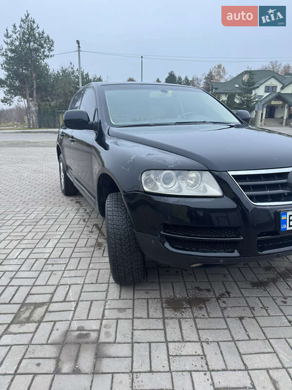 Позашляховик / Кросовер Volkswagen Touareg 2005 в Новояворівську фото 2 Позашляховик / Кросовер Volkswagen Touareg 2005 в Новояворівську