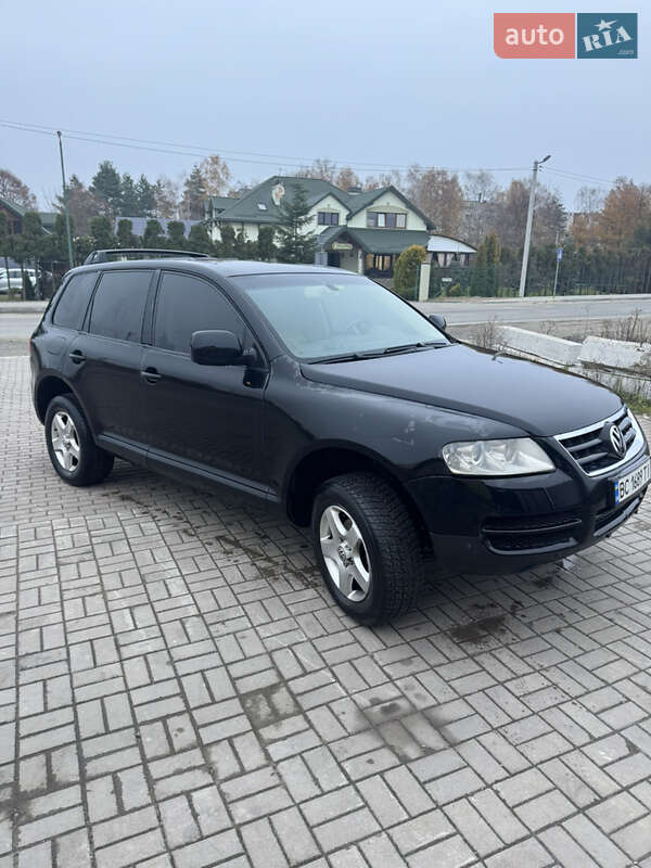 Позашляховик / Кросовер Volkswagen Touareg 2005 в Новояворівську фото 5 Позашляховик / Кросовер Volkswagen Touareg 2005 в Новояворівську